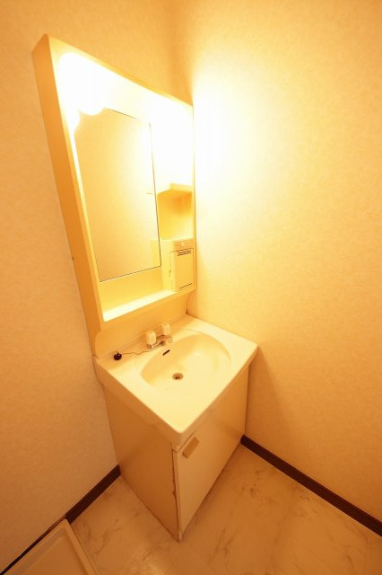 洗面設備　※前回募集時の写真です（現況優先）