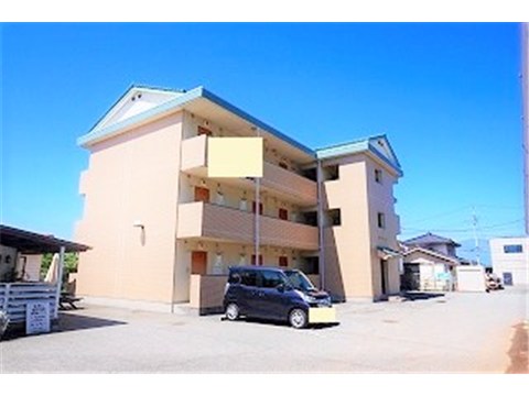 建物外観　JR中央本線石和温泉駅まで徒歩１２分