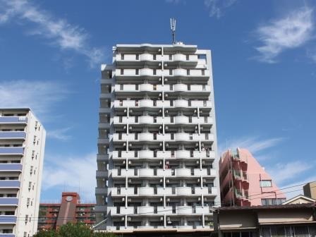 ライオンズマンション熊本中央の建物外観