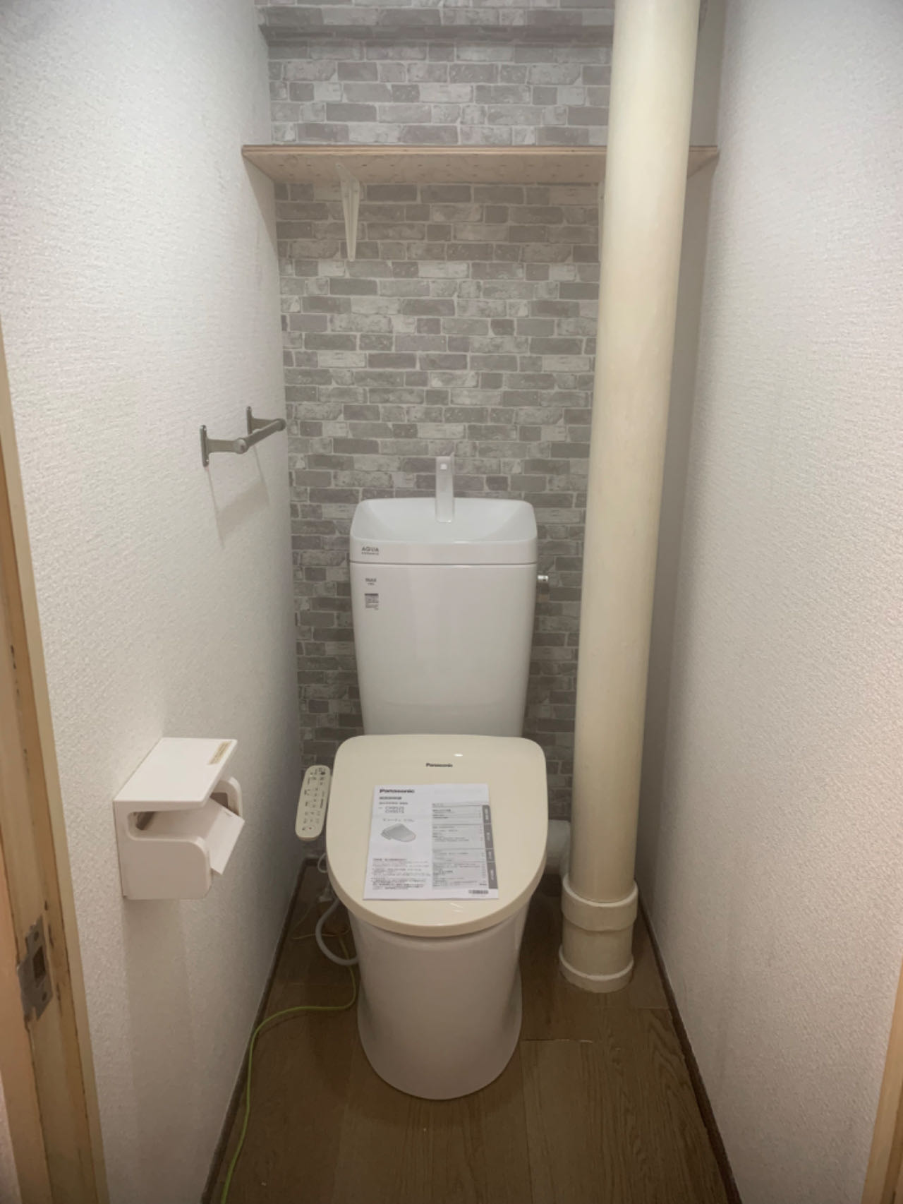 トイレ　温水洗浄便座が付きます！