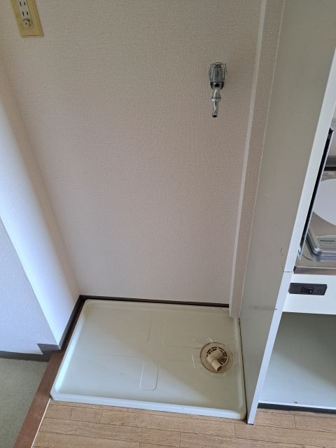 洗面設備　洗濯機置き場