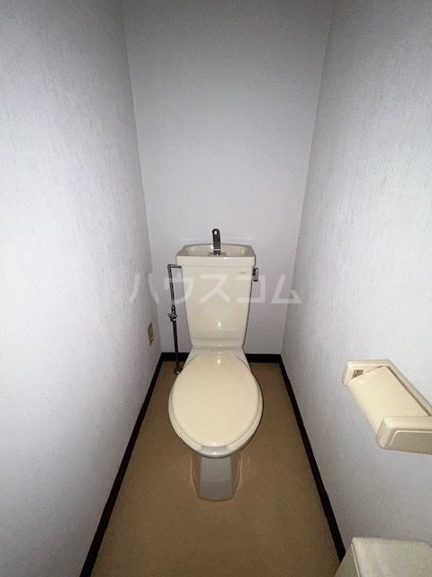 【トレンディングコーポのトイレ】