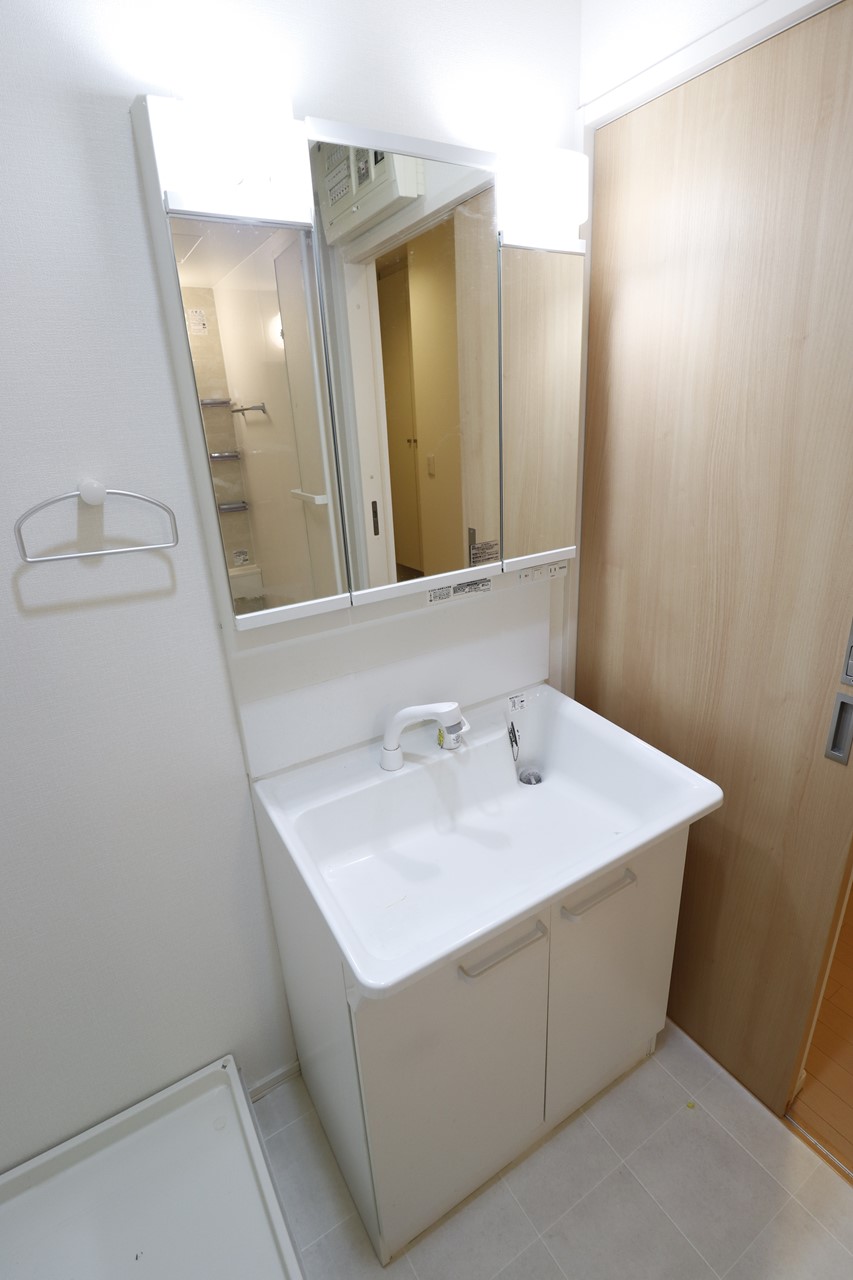 洗面設備　※同物件、別部屋になります。