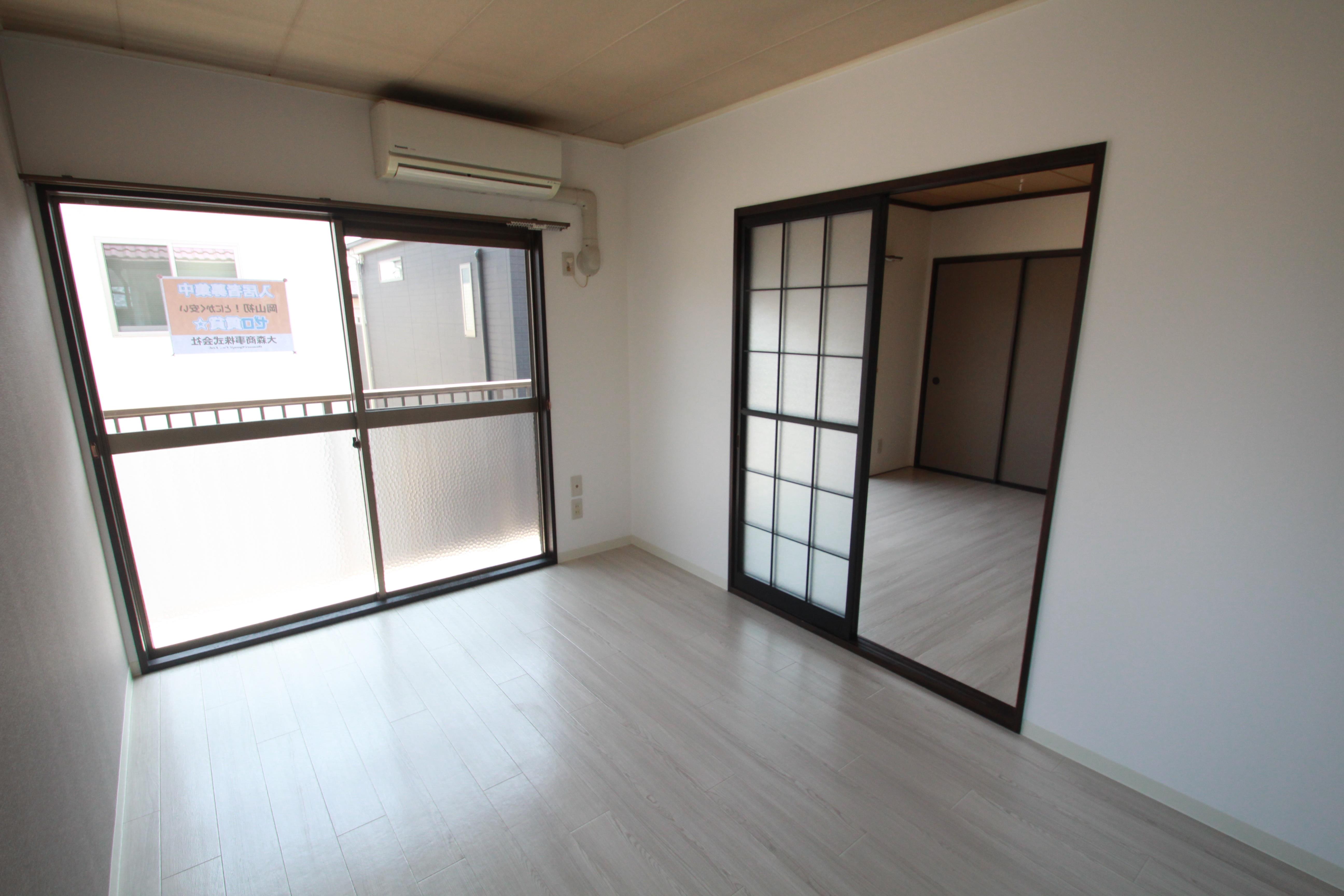 その他部屋・スペース　エアコン付きの6帖の東洋室です♪