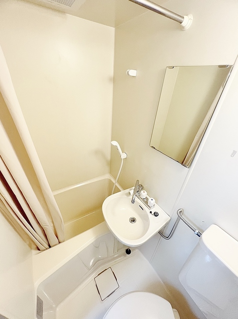 バス・シャワールーム　浴室