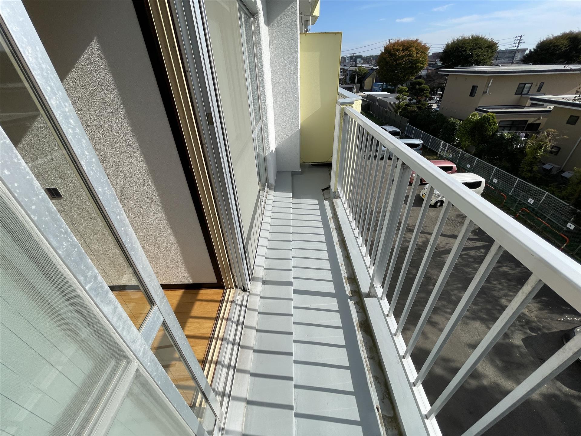 バルコニー　バルコニー