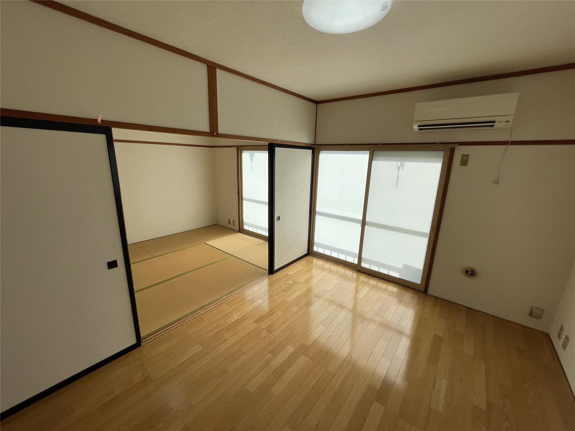 居室・リビング　洋室