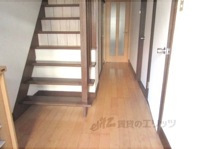 その他部屋・スペース　廊下