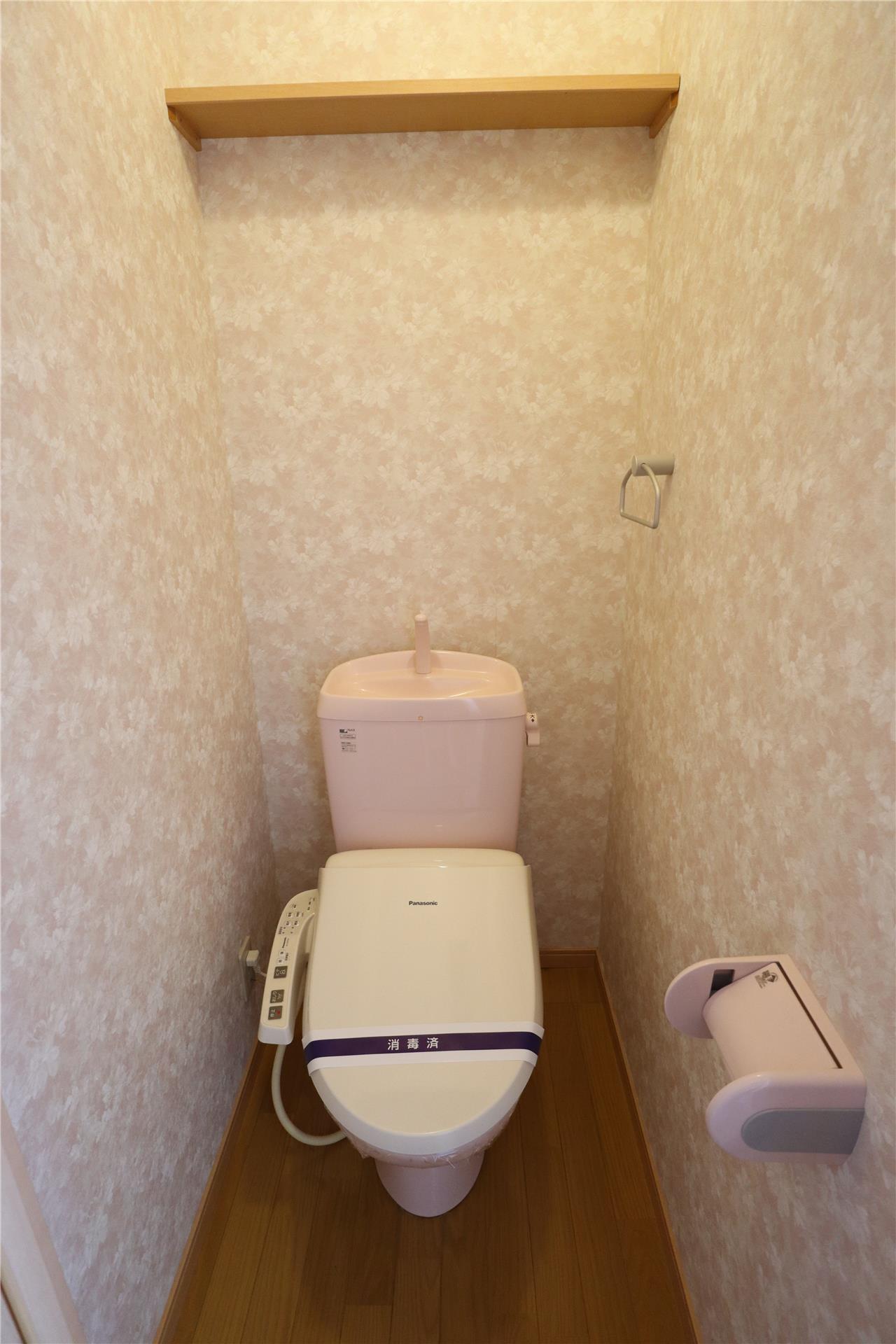 トイレ　写真はイメージです。実際のお部屋と異なる場合があります。