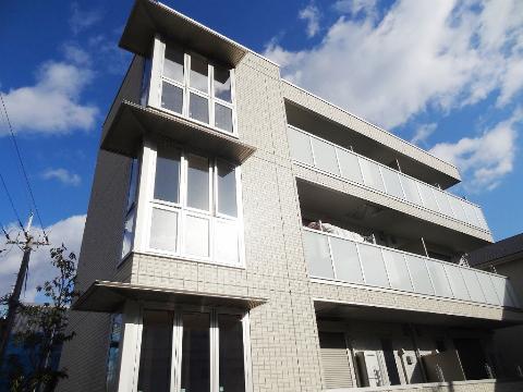 建物外観　外観写真（昼）