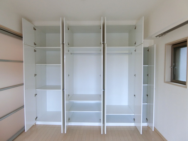 収納　※別部屋の参考写真です。