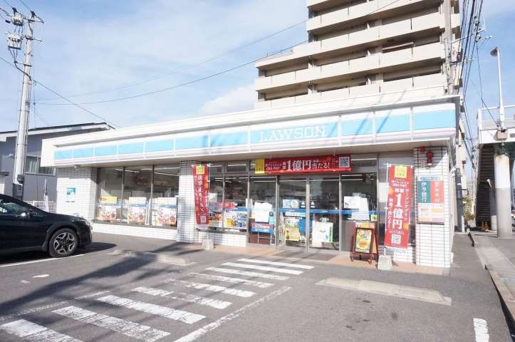 コンビニ　ローソン（コンビニ）まで164m