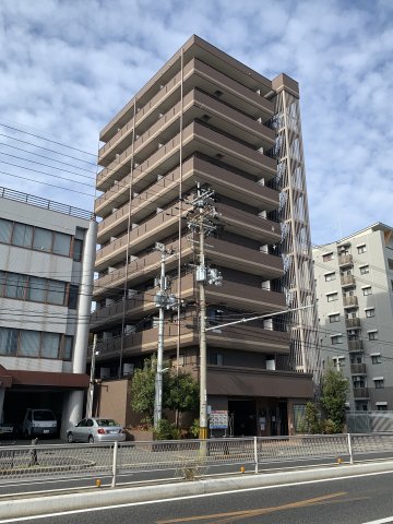 【クリエイト彩の建物外観】