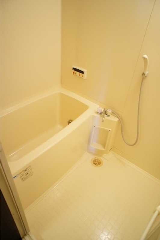 バス・シャワールーム　図面と現状に相違がある場合には現状を優先