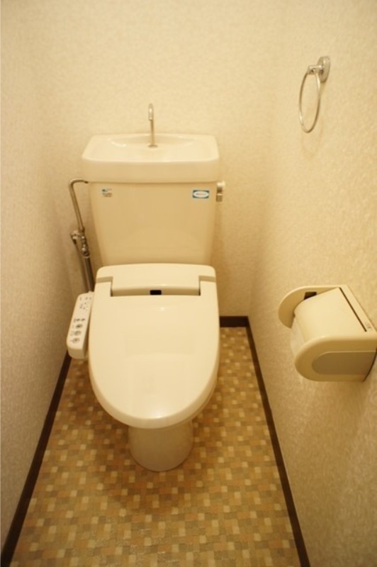 トイレ　図面と現状に相違がある場合には現状を優先