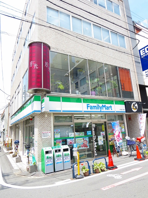 【京都市下京区塩屋町のマンションのコンビニ】