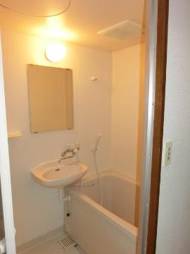 M・Mクラブ　バス・シャワールーム　バス