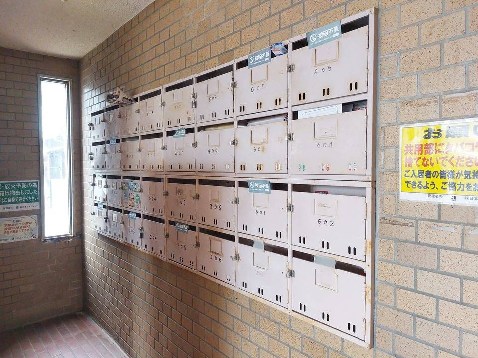 エントランス　メールBOX