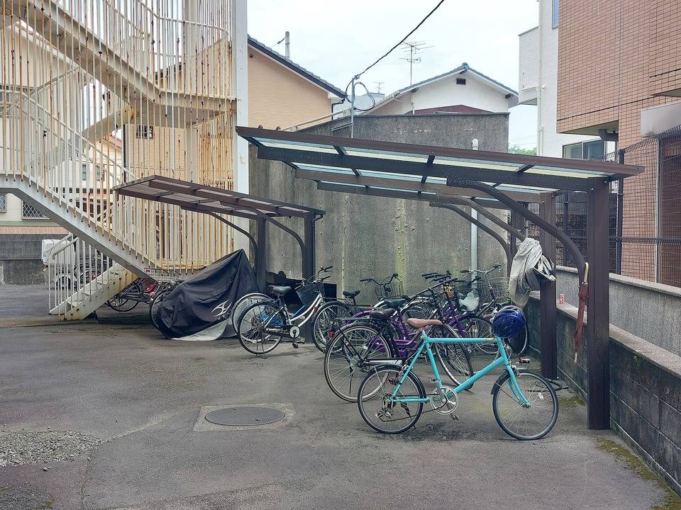 駐車場　駐輪場