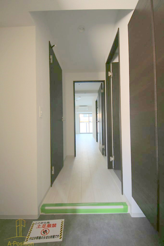 玄関　Sarnath海老江