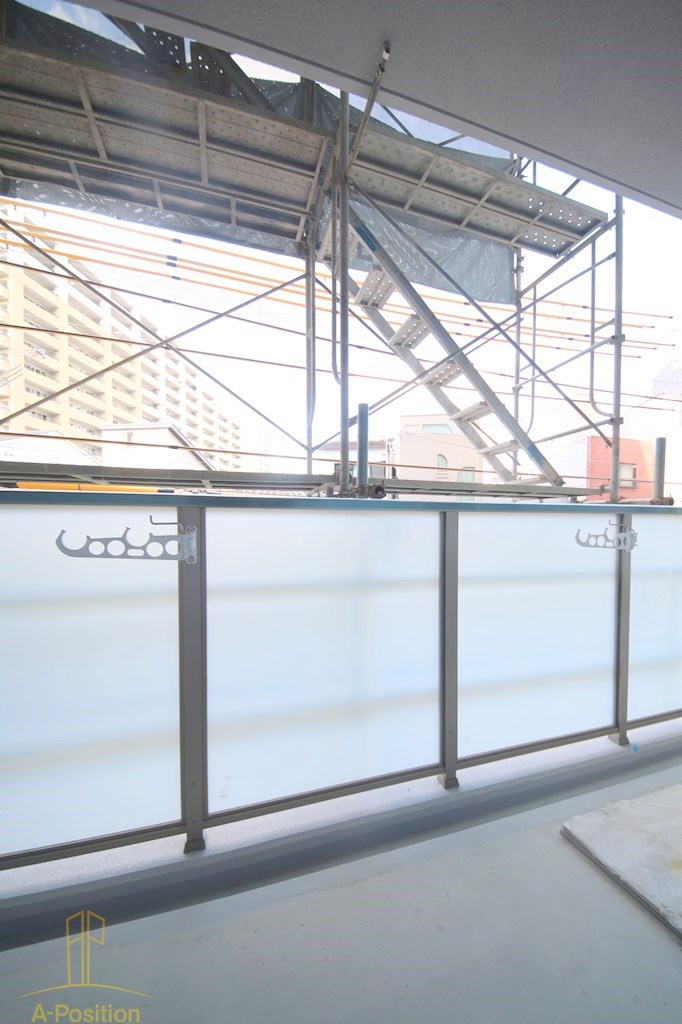 バルコニー　Sarnath海老江