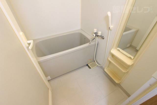 バス・シャワールーム　６０１号室