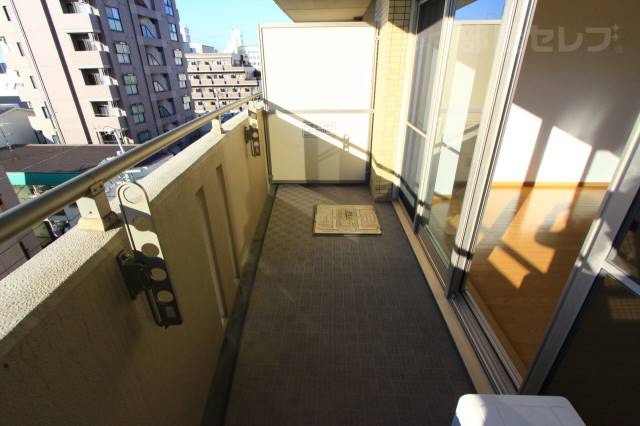 バルコニー　６０１号室