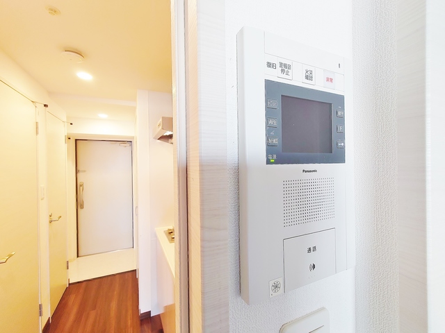 玄関　ＴＶモニターホン付きオートロック
