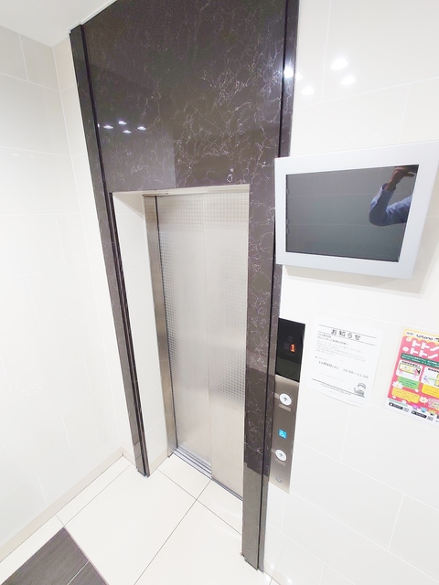 その他共有部分　防犯カメラ付エレベーター