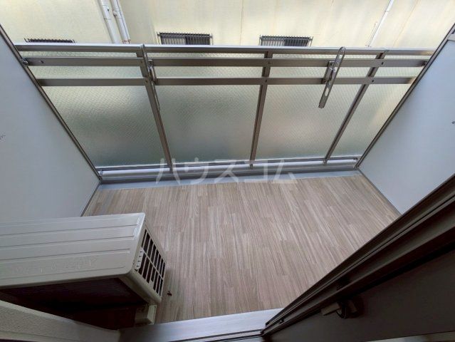 MAXIV CROS 江坂の内装写真