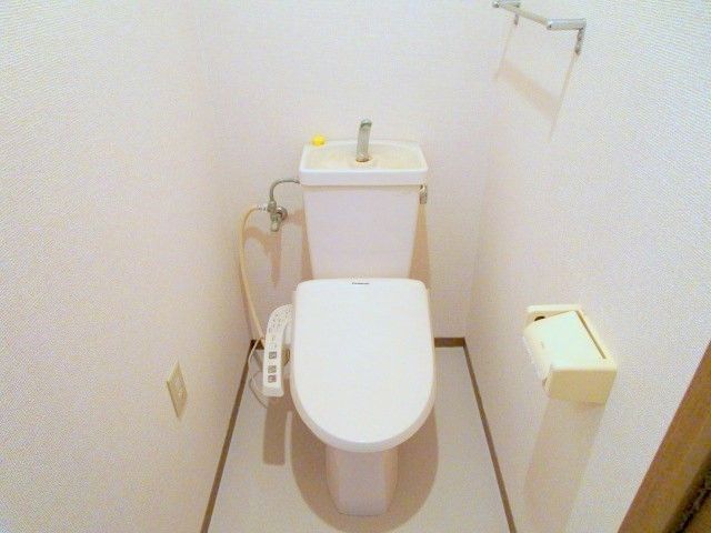 トイレ　トイレ