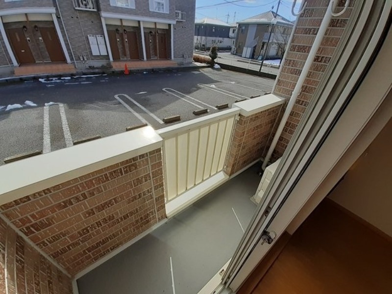 バルコニー　図面と現状に相違がある場合には現状を優先