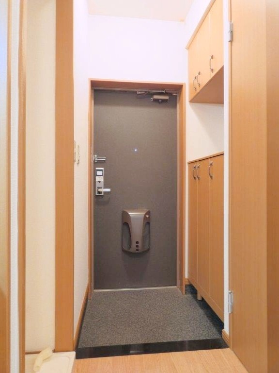 玄関　図面と現状に相違がある場合には現状を優先