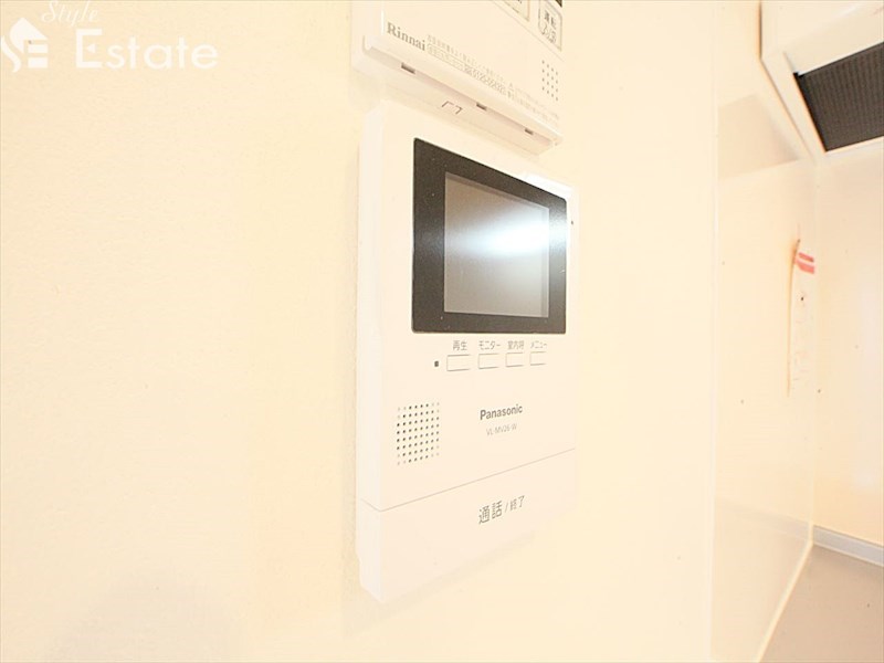 セキュリティ　モニター付きインターホン