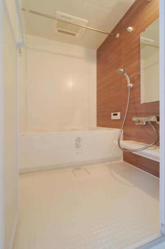 バス・シャワールーム　図面と現状に相違がある場合には現状を優先