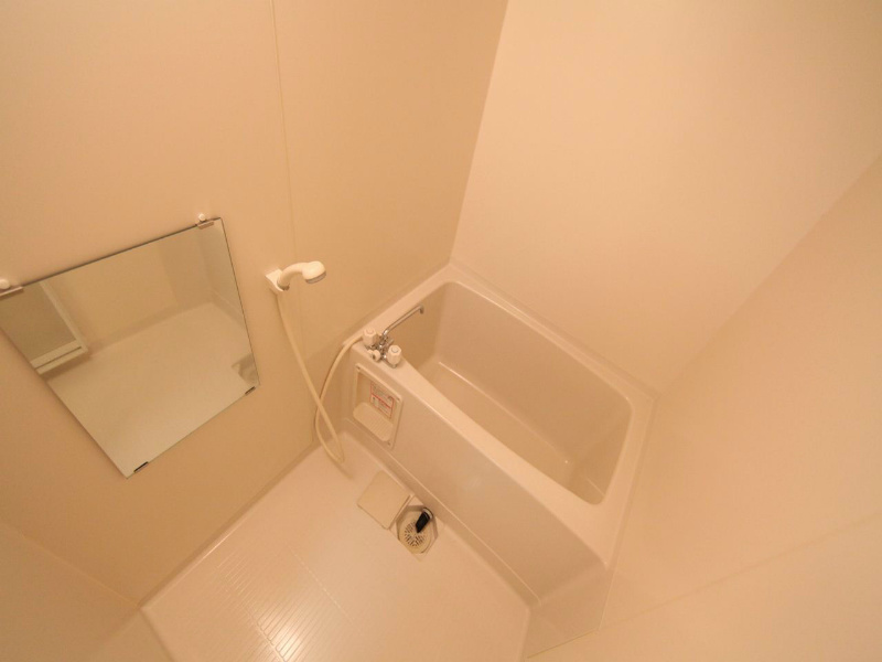 バス・シャワールーム　浴室暖房乾燥機付　24時間換気機能付バスルーム