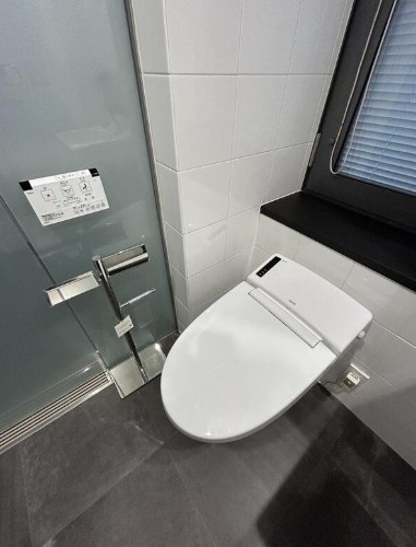 トイレ　※こちらのお写真は他部屋になり参考写真です