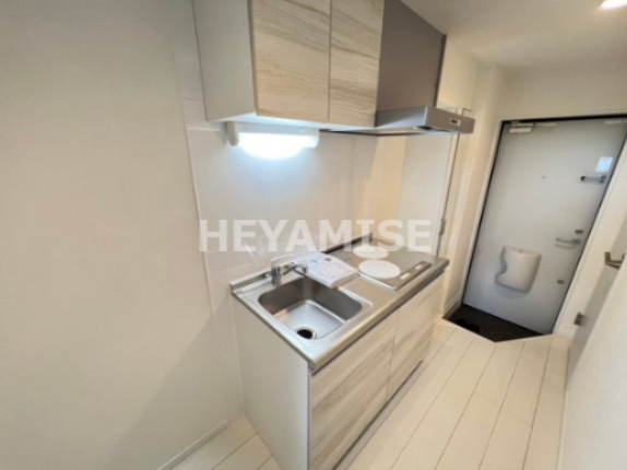 キッチン　※同物件別部屋