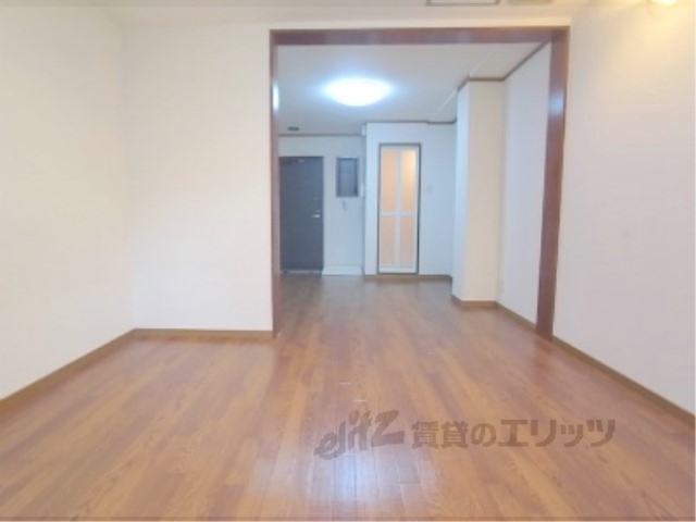 居室・リビング　洋室