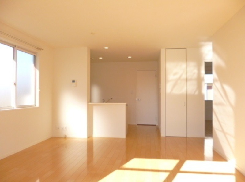 居室・リビング　図面と現状に相違がある場合には現状を優先