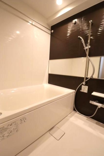 バス・シャワールーム　浴室