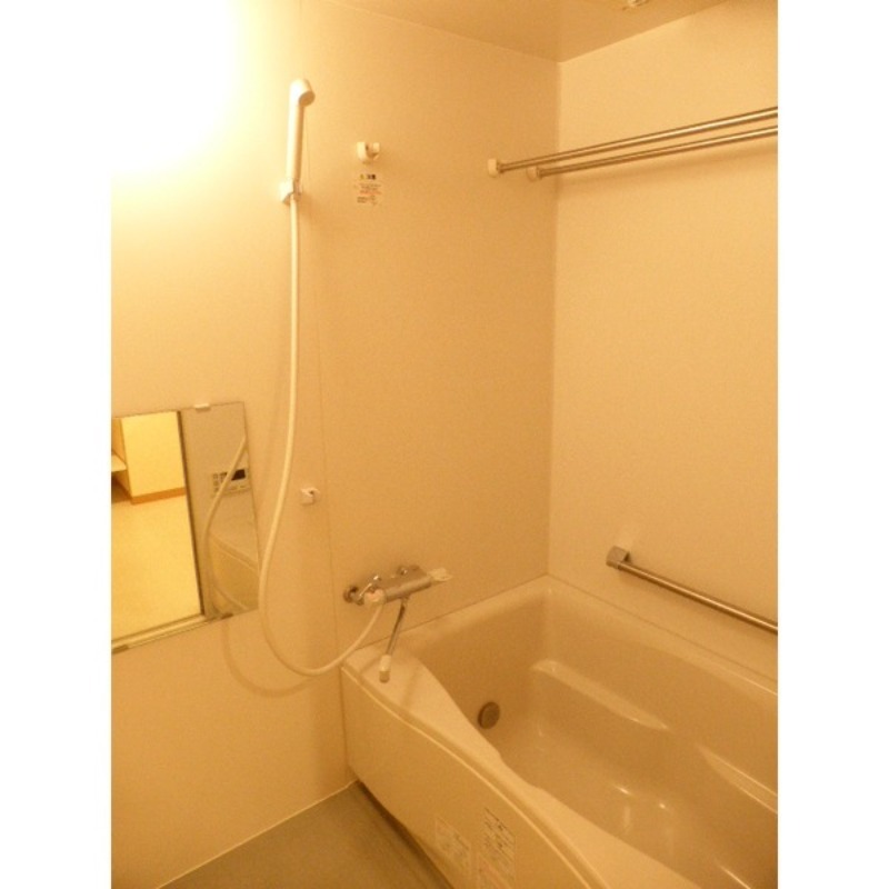 バス・シャワールーム　別号室