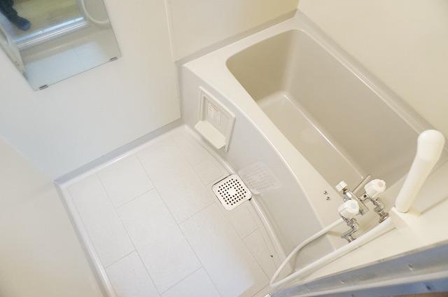 バス・シャワールーム　浴室