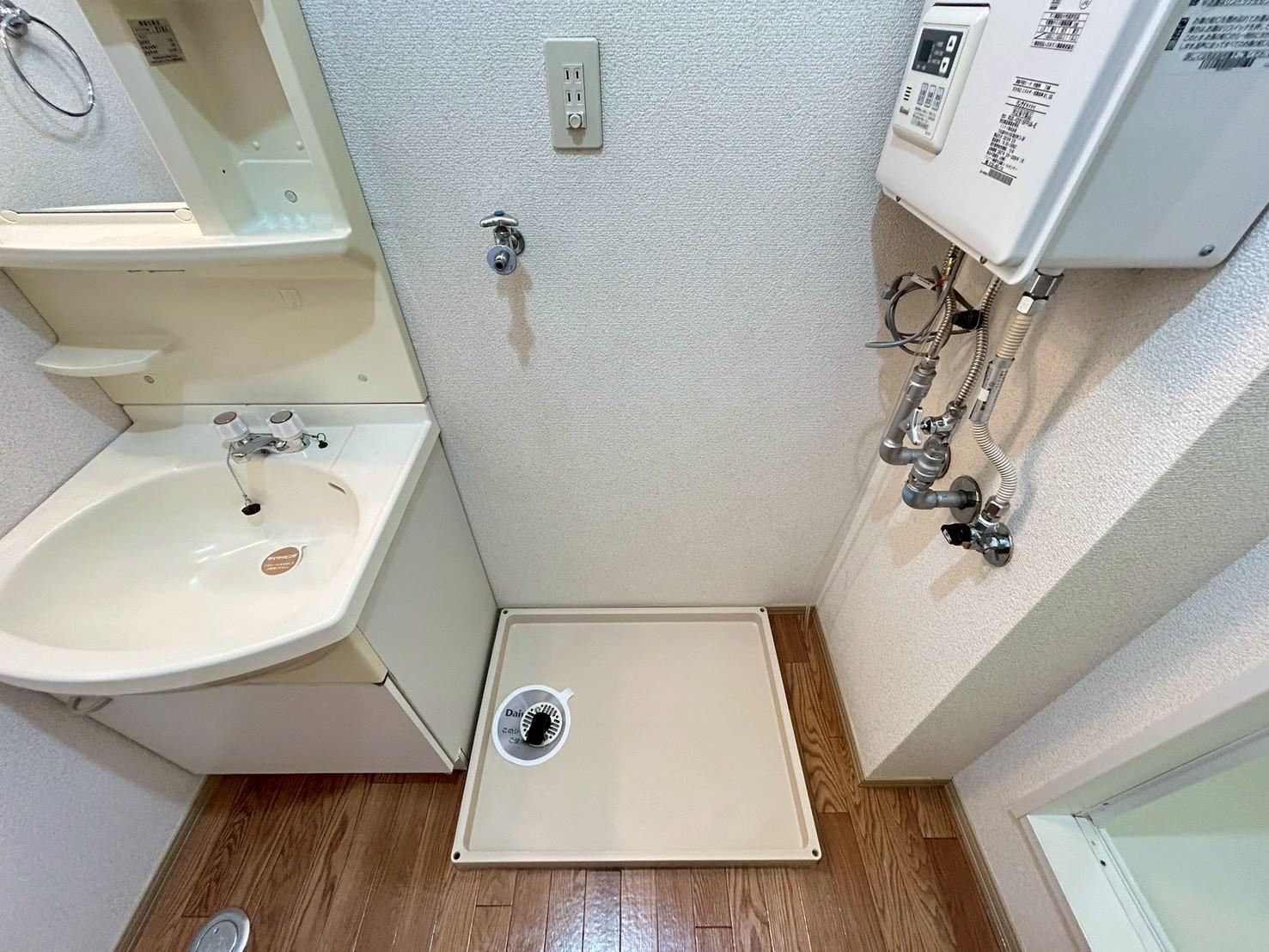 その他設備　洗濯機置場