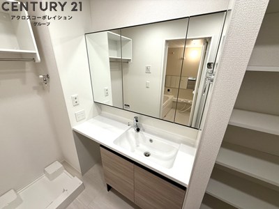 洗面設備　独立洗面化粧台付きでおすすめです！