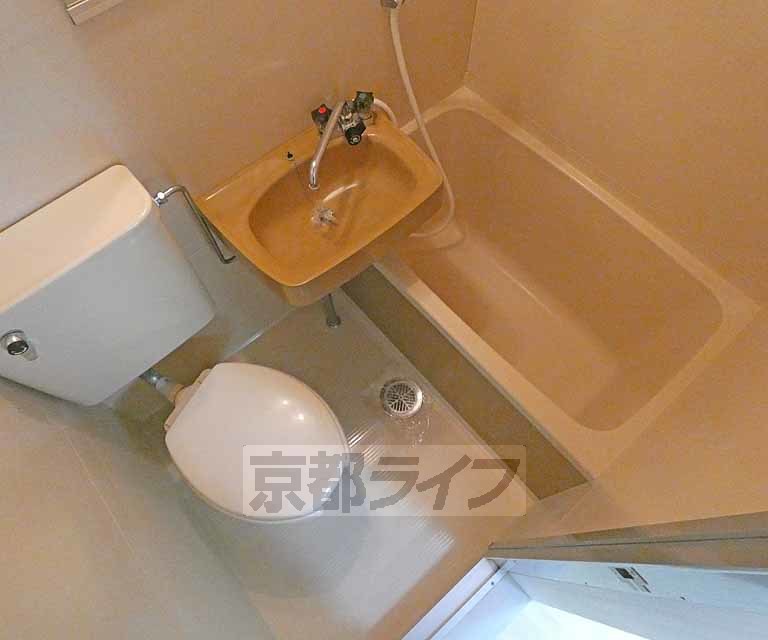 バス・シャワールーム　ユニットバスです。