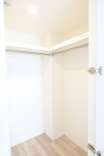 収納　荷物の多い方に嬉しいウォークインクローゼット