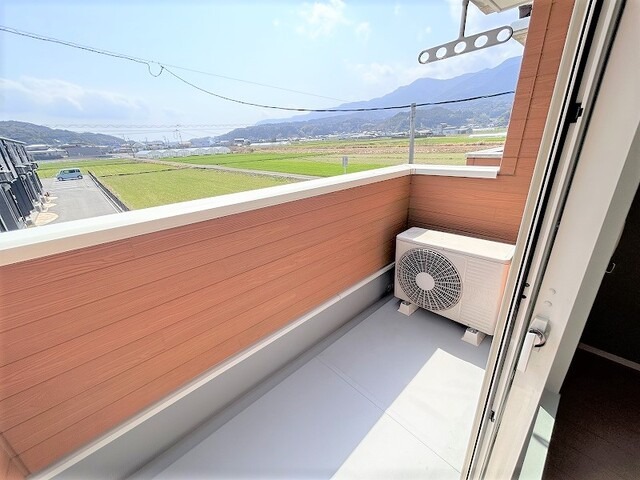 バルコニー　※反転タイプの間取り