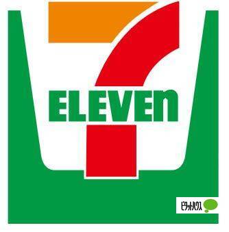 コンビニ　セブンイレブン札幌南１４条西１５丁目店（コンビニ）まで91m