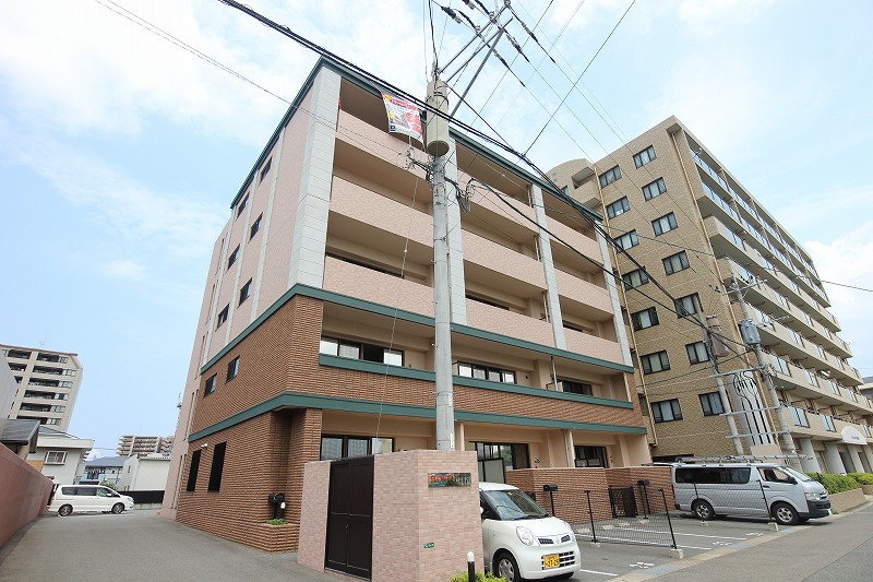 建物外観　他の不動産屋さんのネット掲載物件も全てご紹介可能です。